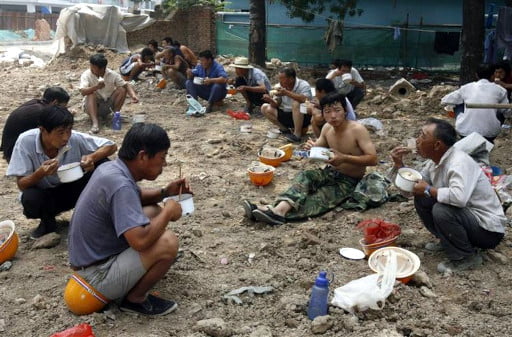 Trabalhadores migrantes na China, conhecidos como mingong. 